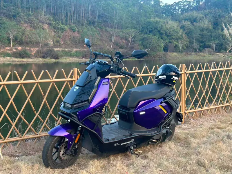 小牛FX风速版（充电插座）品字口+XT90，不切壳
