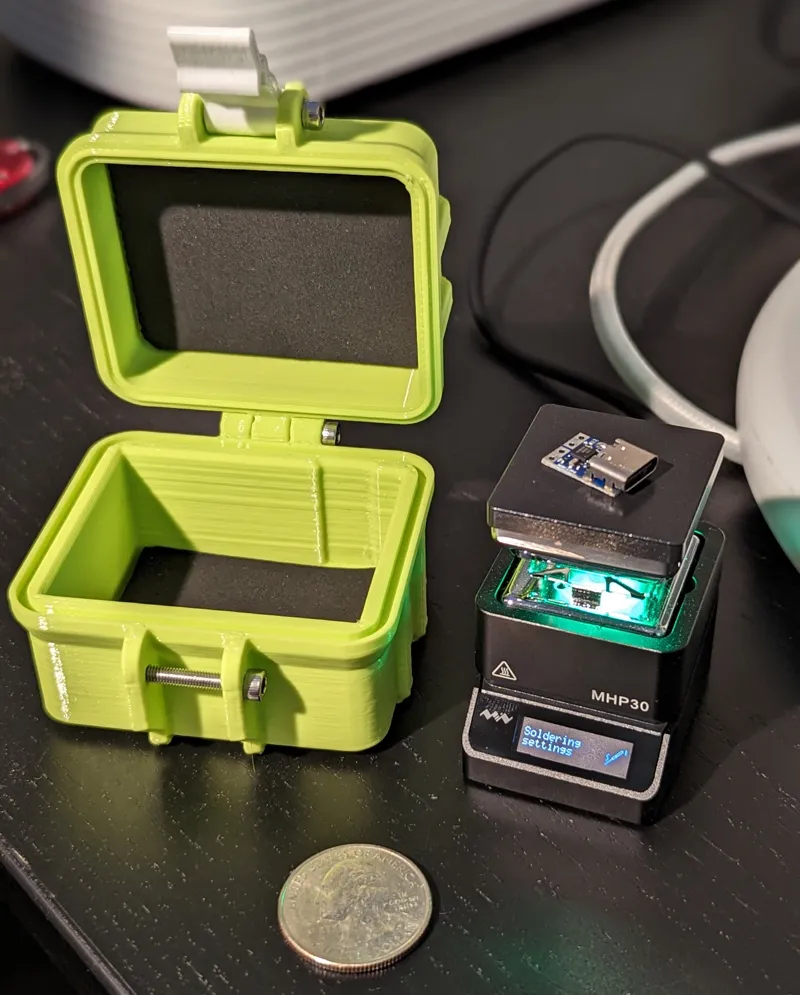 MHP30 Mini Hot Plate Travel Box