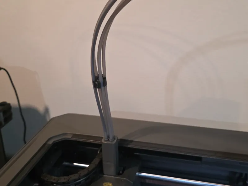 Elegoo Centuri Carbon 2 PTFE Tube Holder CC2