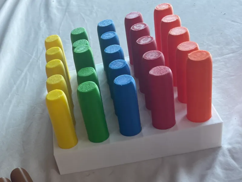 peg sorting game