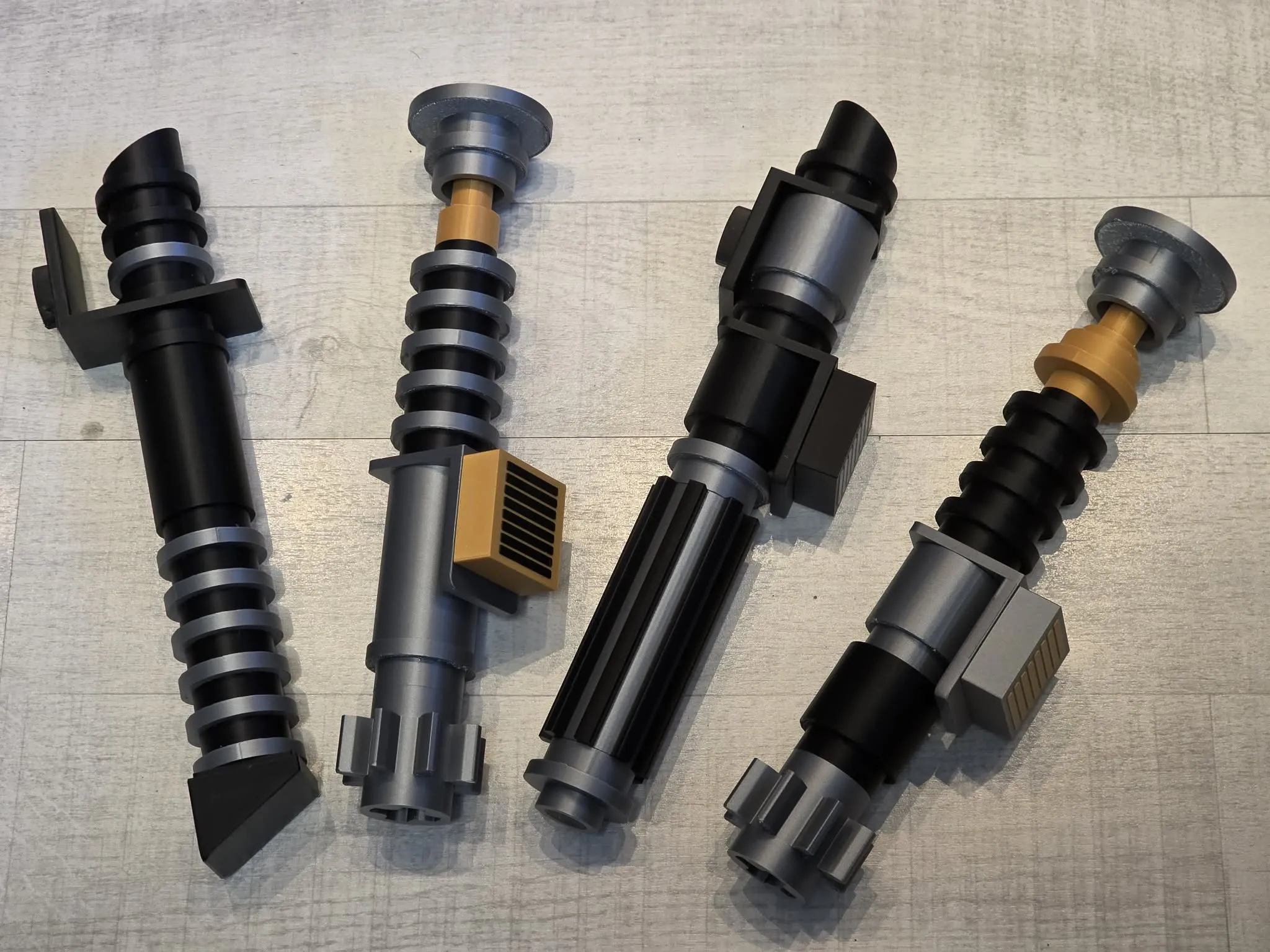 Lifesize Brick Lightsaber * Darksaber - Free 3D Print Model - MakerWorld