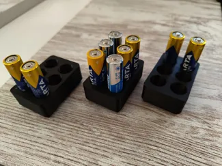 Gridfinity AA battery holder
