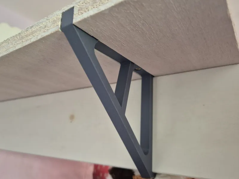 bedside shelf bracket without screws (nightstand)