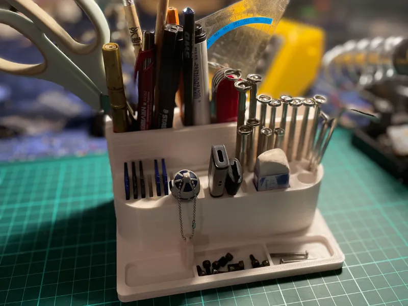 Tool Desk / Table Organizer