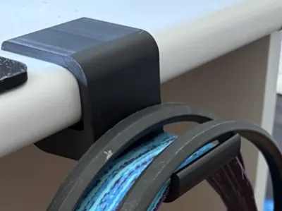 Headphone holder desktop