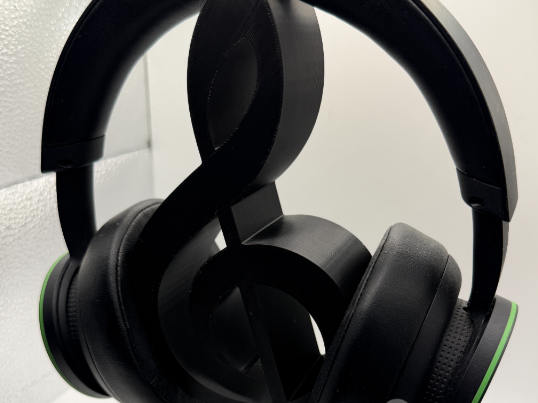 Music note headphone stand 