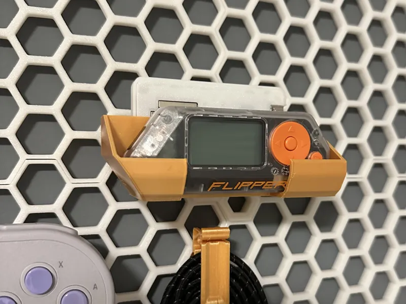 Flipper Zero and WiFi Dev Board HSW Mount