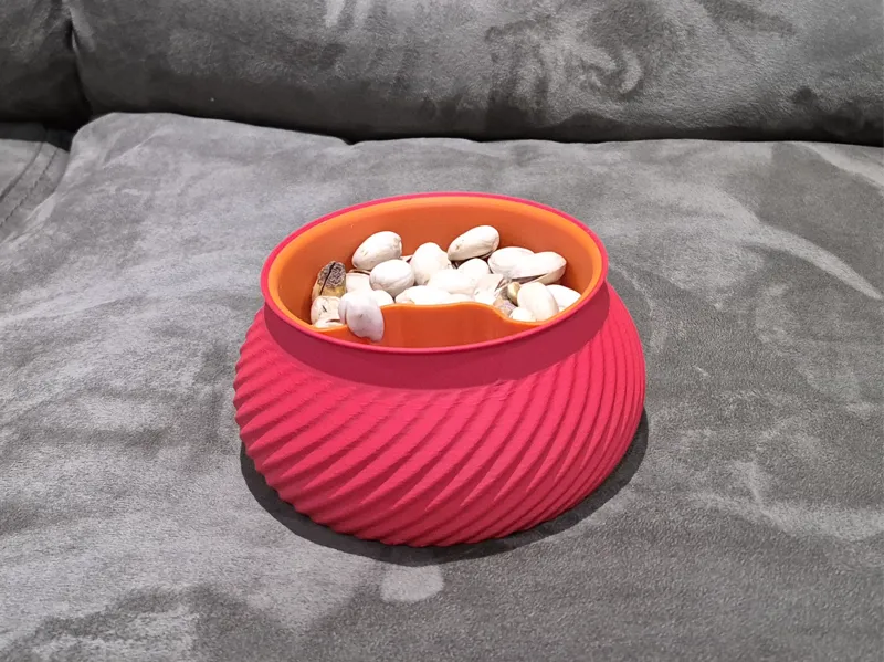 Pistachio bowl