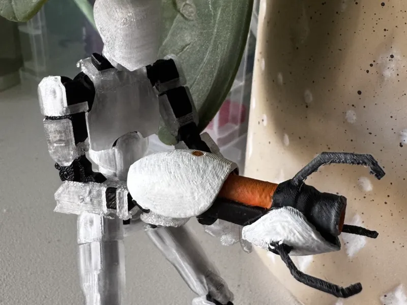 Dummy 13 Portal Gun