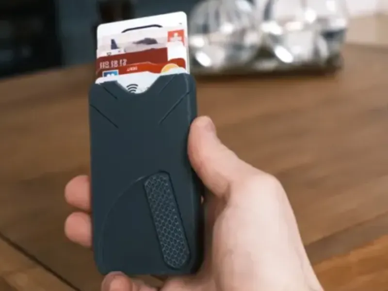 slim wallet