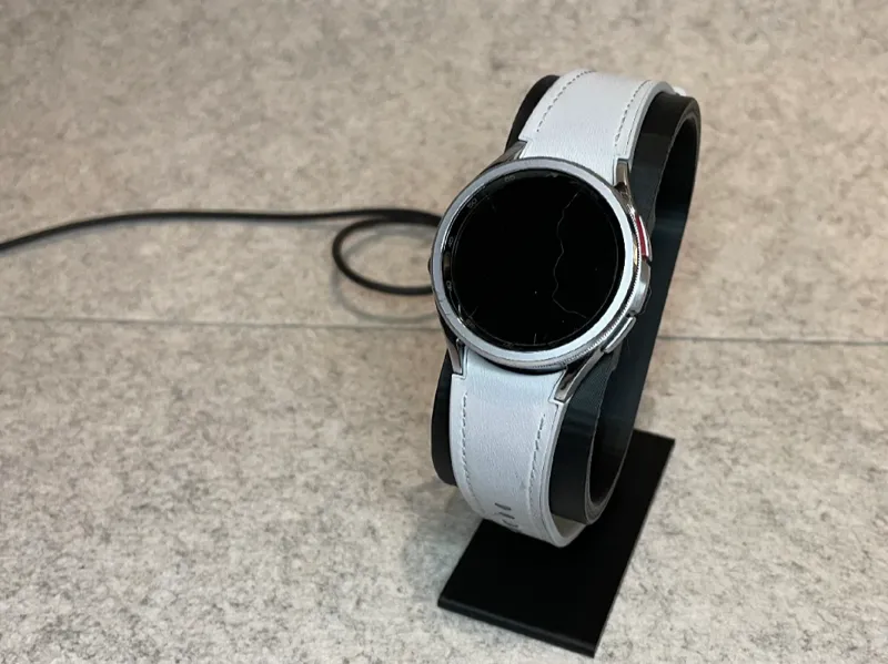 三星 Galaxy Watch 5 支架