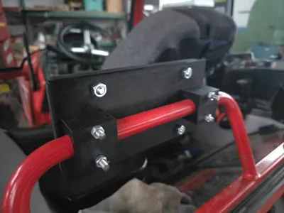 HBC Radio Holder for Lindner Geotrac 