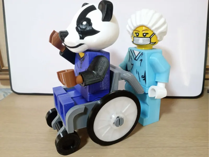 Wheelchair for Giant Minifig