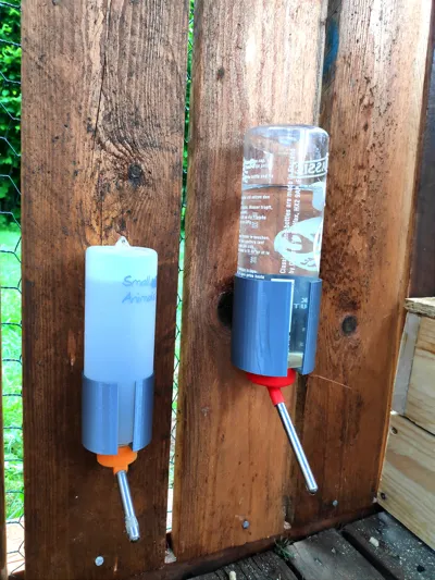 Rabbit waterer holder