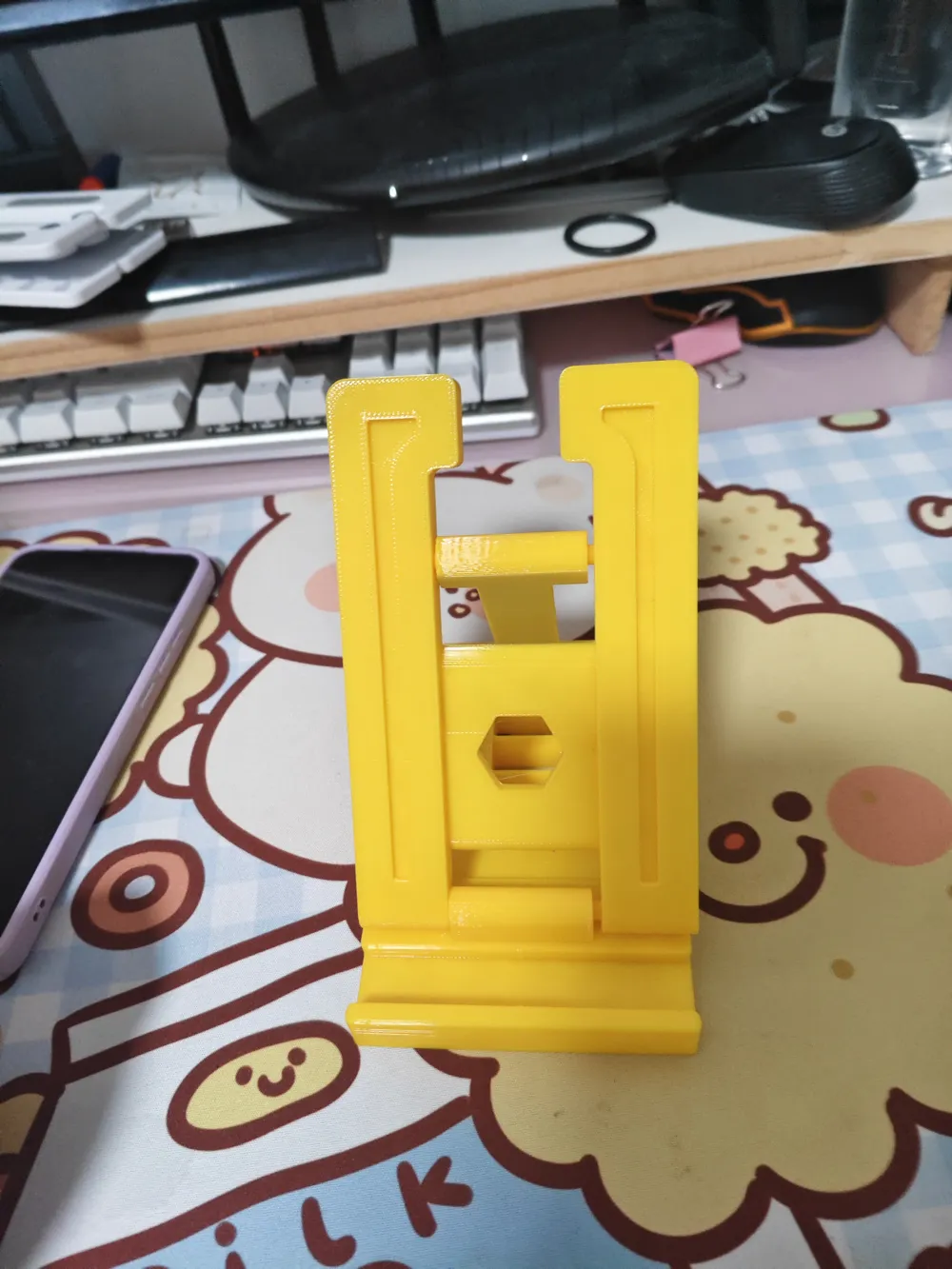 Foldable Adjustable Phone Stand - Free 3D Print Model - MakerWorld