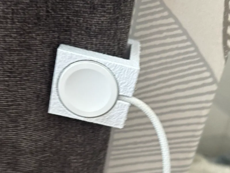 apple watch charging clamp mount