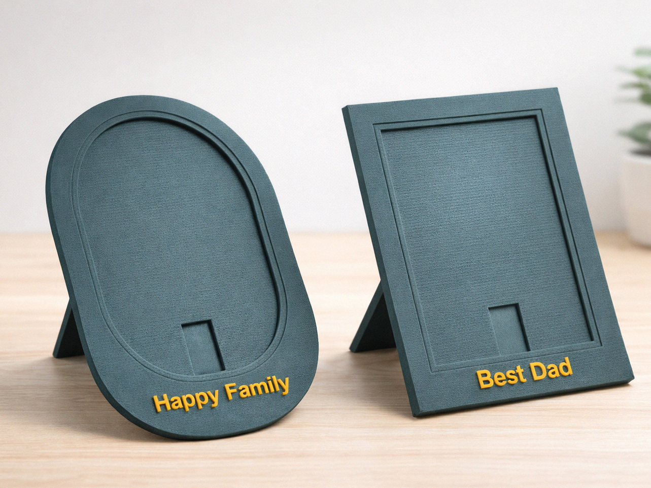 Parametric Photo Frame with Custom Text