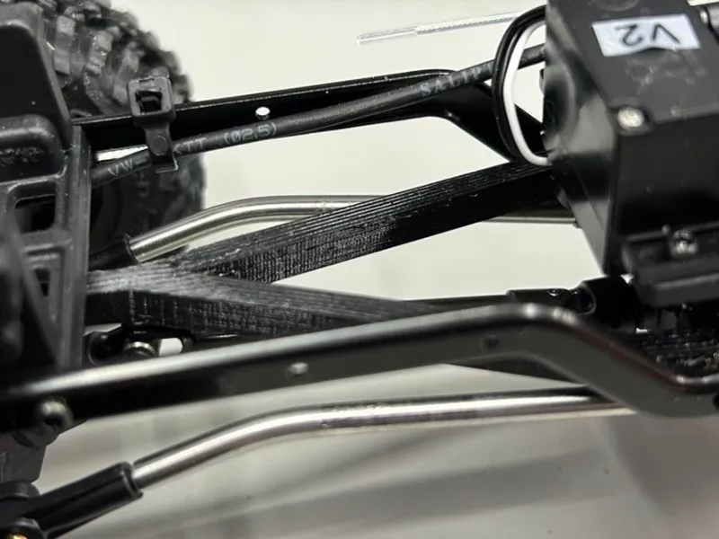 Longer rear 3-link for FMS FCX24M Tacoma