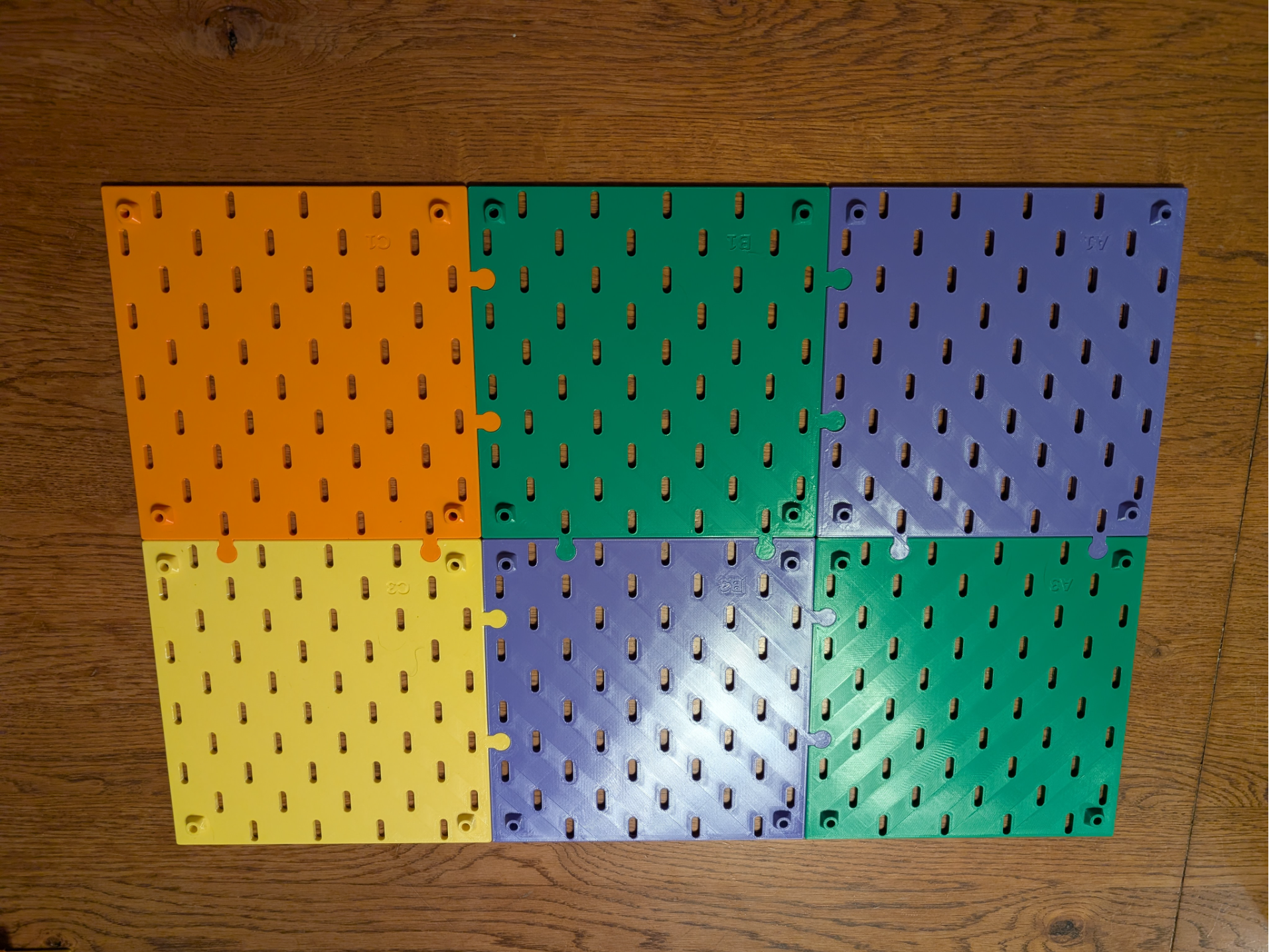 Tileable SKÅDIS-Style Pegboard System