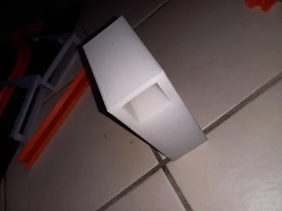 Hotwheels stand with tunnel