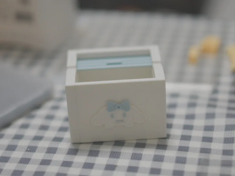 玉桂狗卷帘盒子