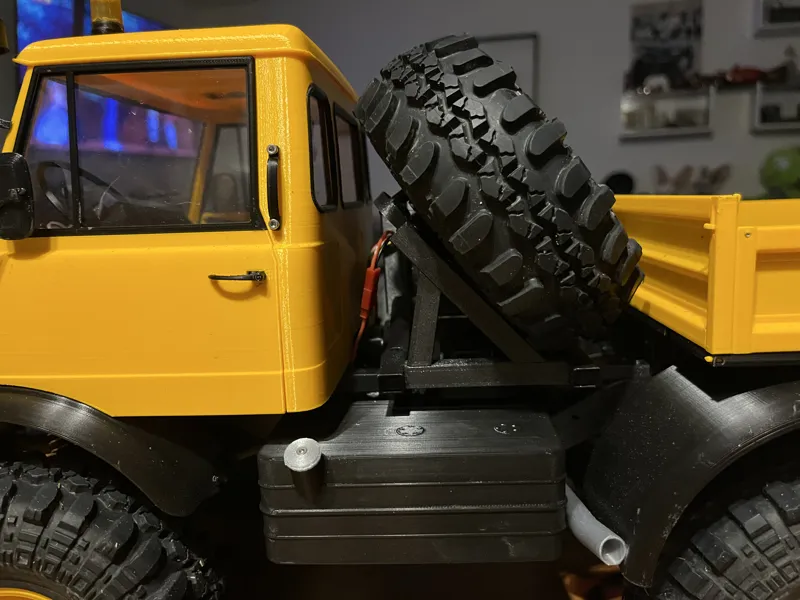 Spare Wheel Holder for Mogster