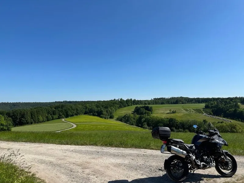Benelli TRK 502 und  502x Dashcam Halter