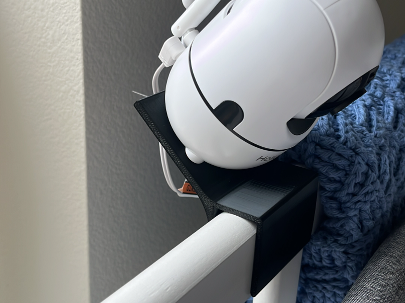 HelloBaby Baby Monitor holder, attachment included