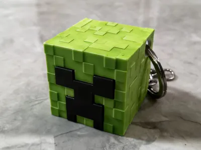 Multi-part, Multi-color Creeper Charm