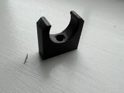 20mm pipe or cable bracket