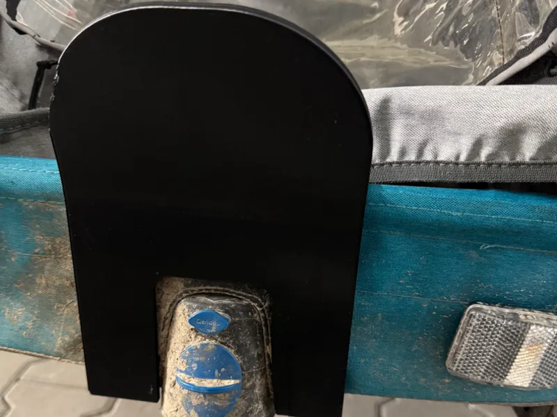 Queridoo Fender cut out for wheel holder