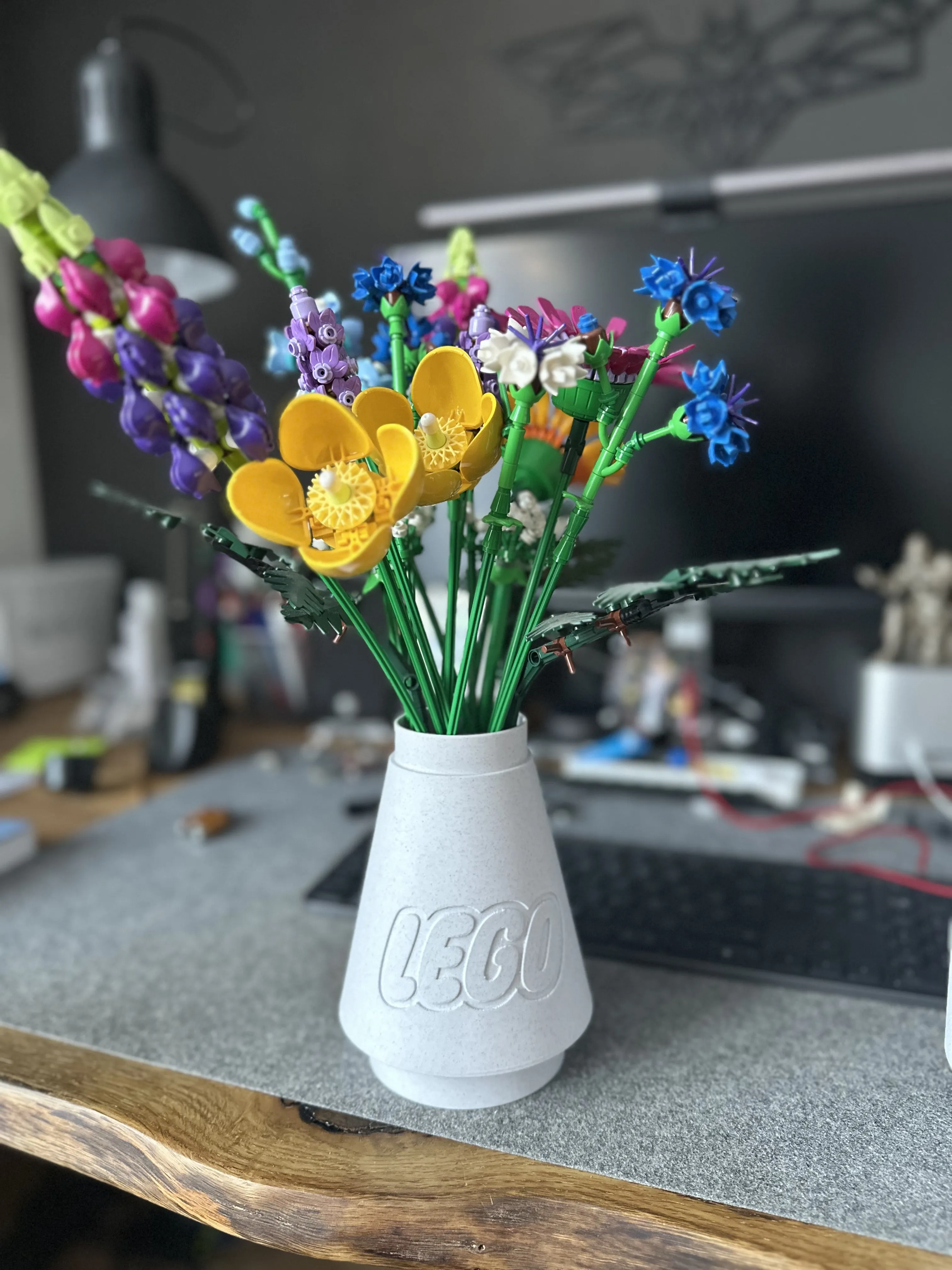 Vase 1x2 for flowers made of building blocks - Free 3D Print Model ...