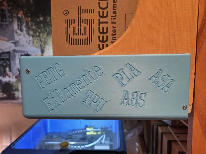 Filamenteregalabschluß
