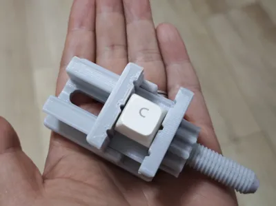 Miniature Vise (B)
