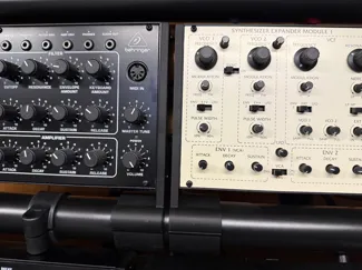 Behringer Bracket for Jaspers (Standing Version)