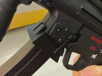 盛烨mp5k弹匣井