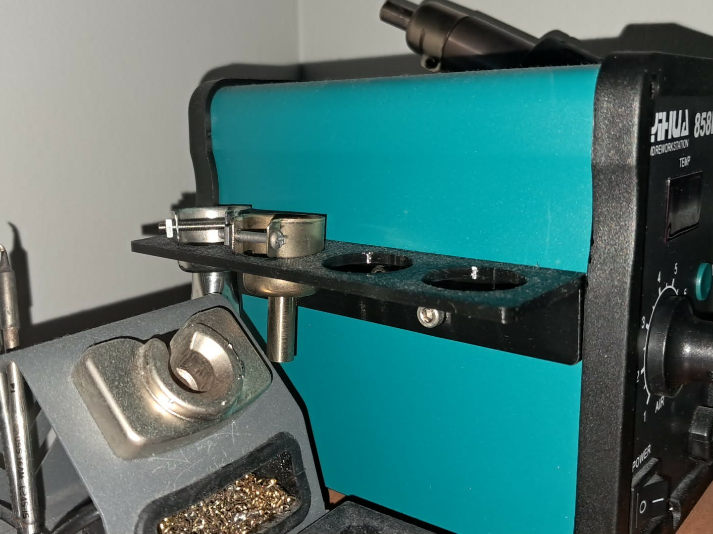 Nozzle holder for Yihua 858D