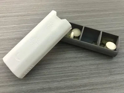Portable Pill Box for Office Workers
