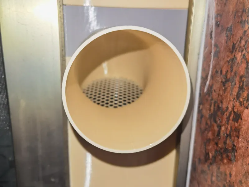 铝合金窗封窗排气