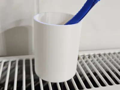 Toothbrush holder