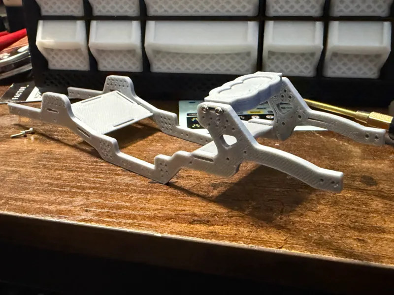 SCX24 LCG Frame c10/jlu/ base camp