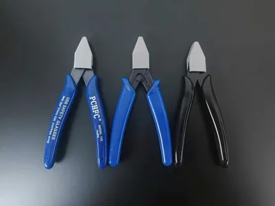 Model Pliers Protective Cover (no supports, 2g filament)