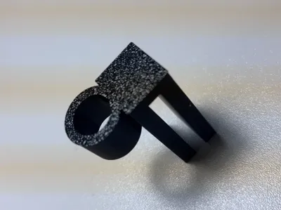 Plant holder / support