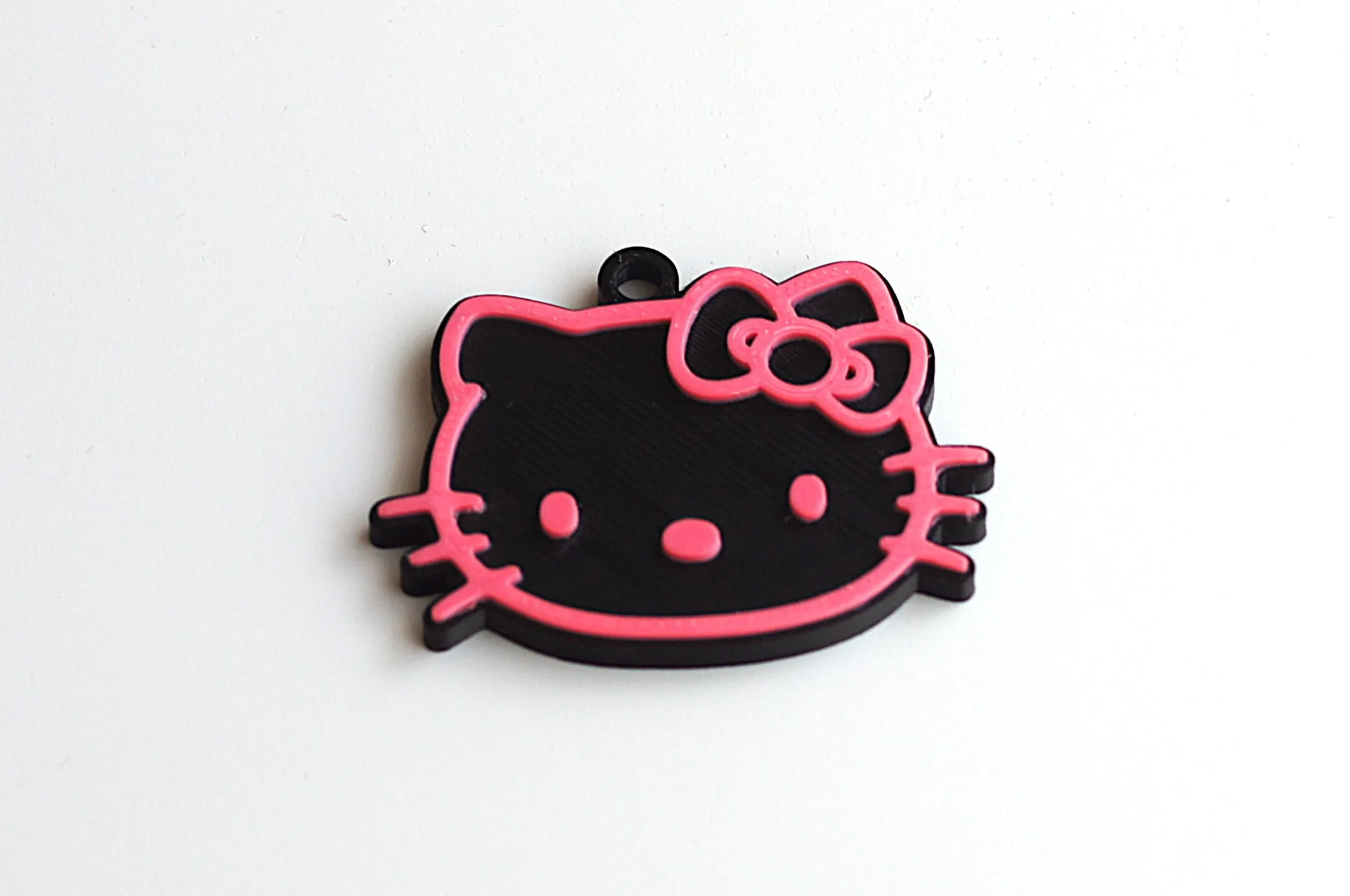 [No AMS] Hello Kitty Key Charm - Free 3D Print Model - MakerWorld