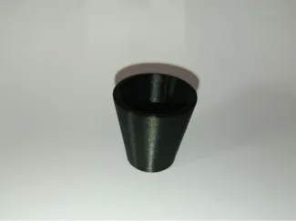 Kleiner Becher