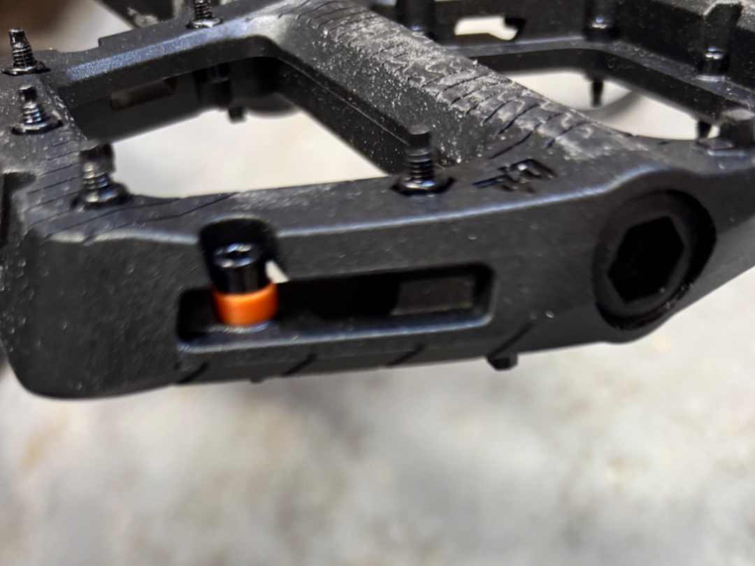 Mountain Bike Pedal spike spacers