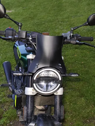 Husqvarna Svartpilen 401 windshield/flyscreen