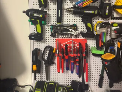 Knipex pliers pegboard hanger
