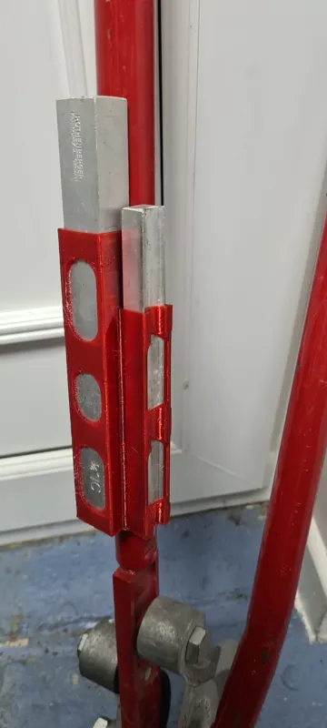 Pipe bender tool holder