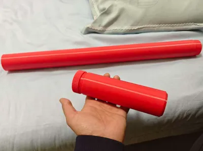 Infinitely Connectable Cylindrical Fishing Float Storage Box